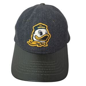 Oregon Ducks Vintage 100%Wool Embroidered Image By ZEPHYR Adjustable‎ Rare Warm